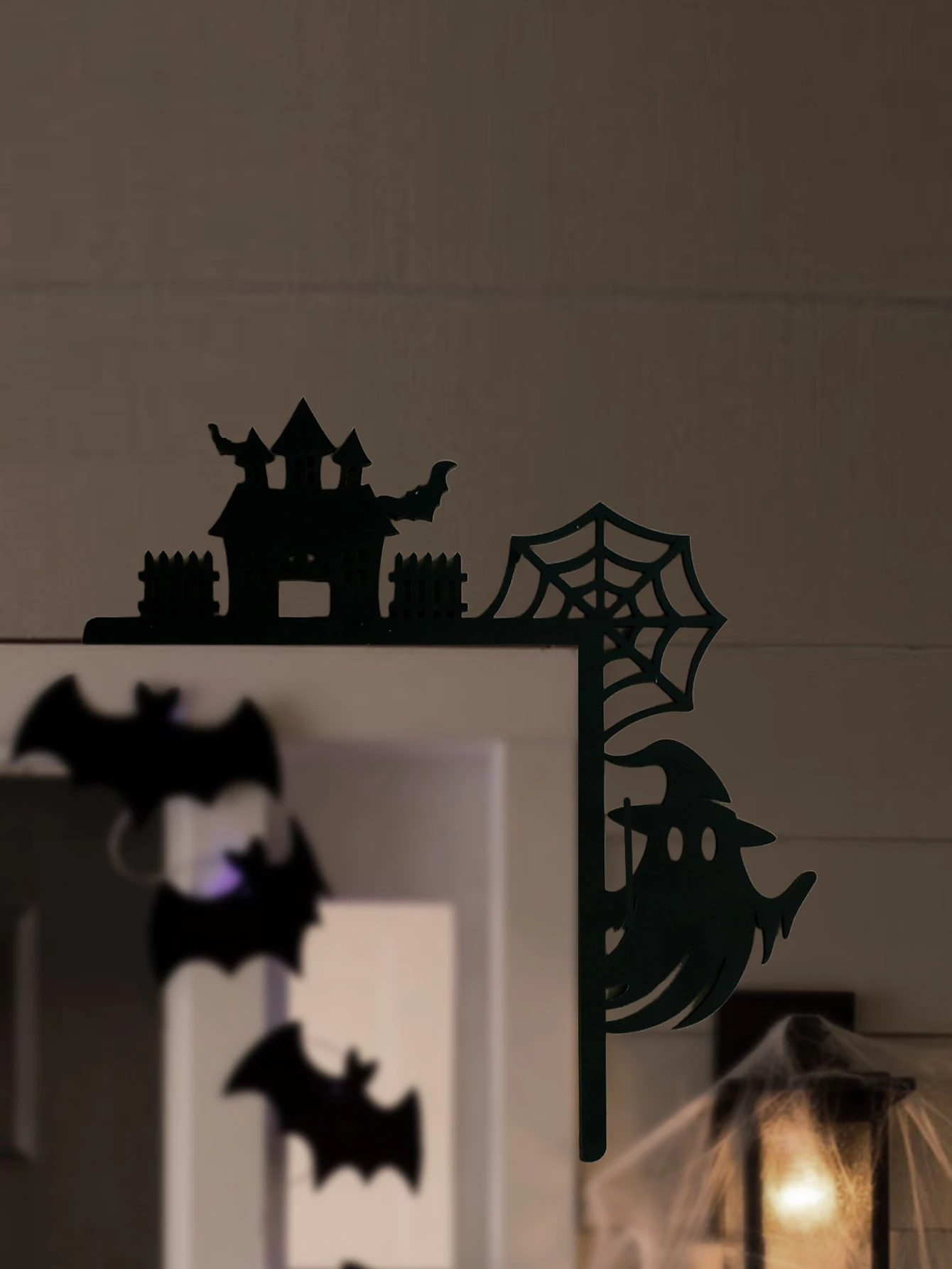 Wooden Halloween Door Corner Decor, Gothic Haunted House, Ghost & Spider Web Design, Black Wall Hanging Ornament for Home Party