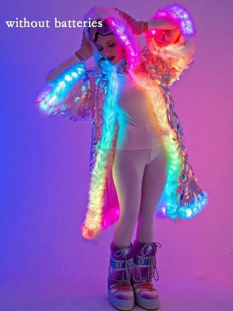 Neue LED Mantel Frauen Faux Pelz Leuchten Halloween Kostüm Jacke Glänzende Kapuze Langen Mantel Winter Warme Party Club Outwear