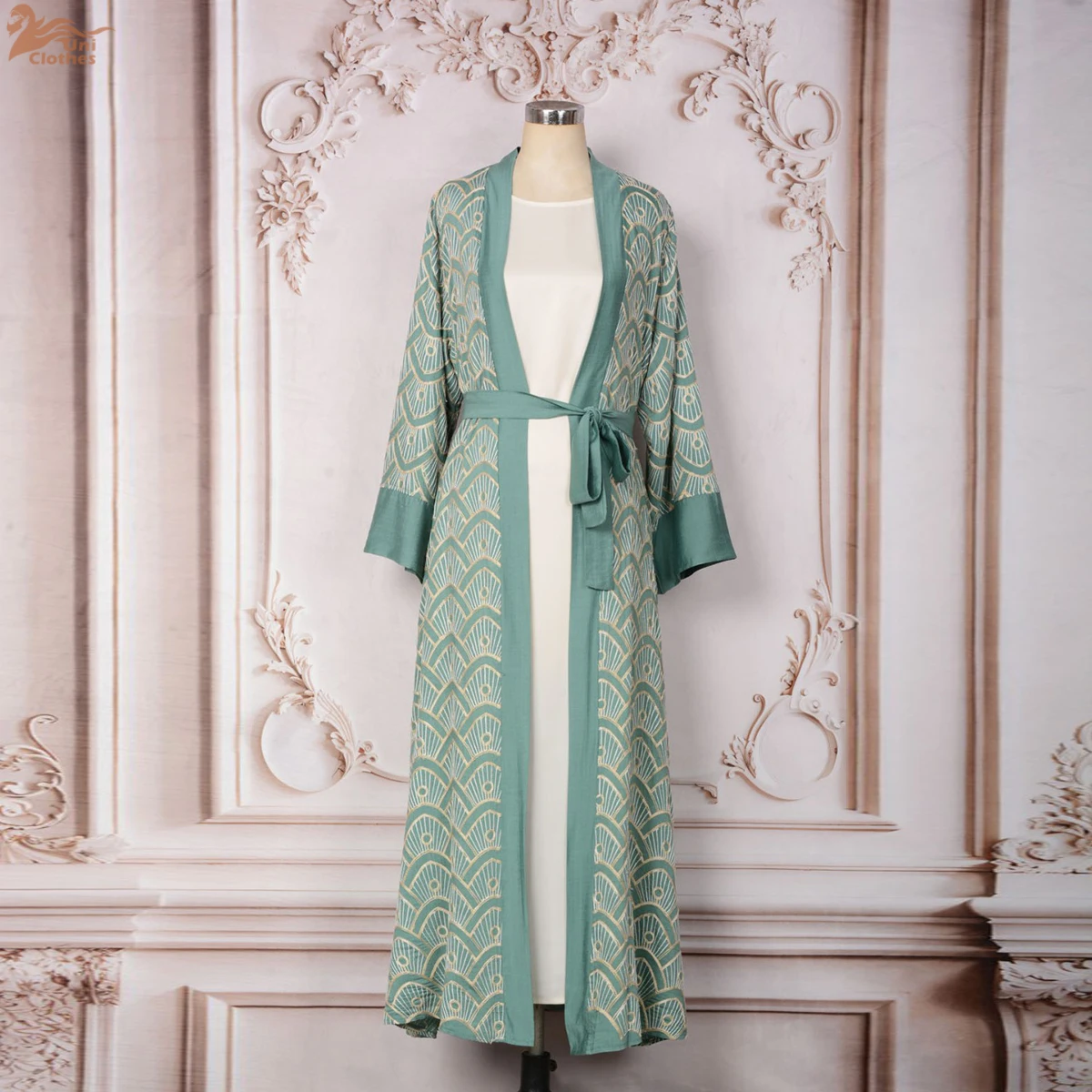 

Роскошный женский комплект-двойка с вышивкой Uni Luxury: абайя и вечернее платье с поясом, элегантный мусульманский наряд для женщин.