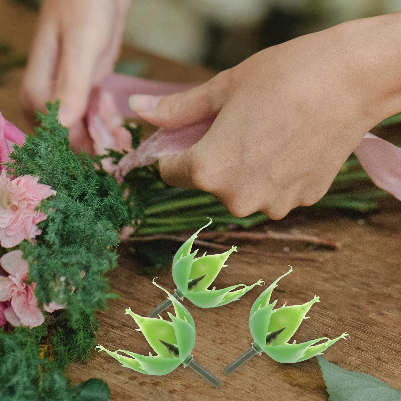 

100Pcs DIY Calyxes Materials Beautiful Rose Flower Sepals for Exquisite Soap Flowers Artificial Flower Calyxes