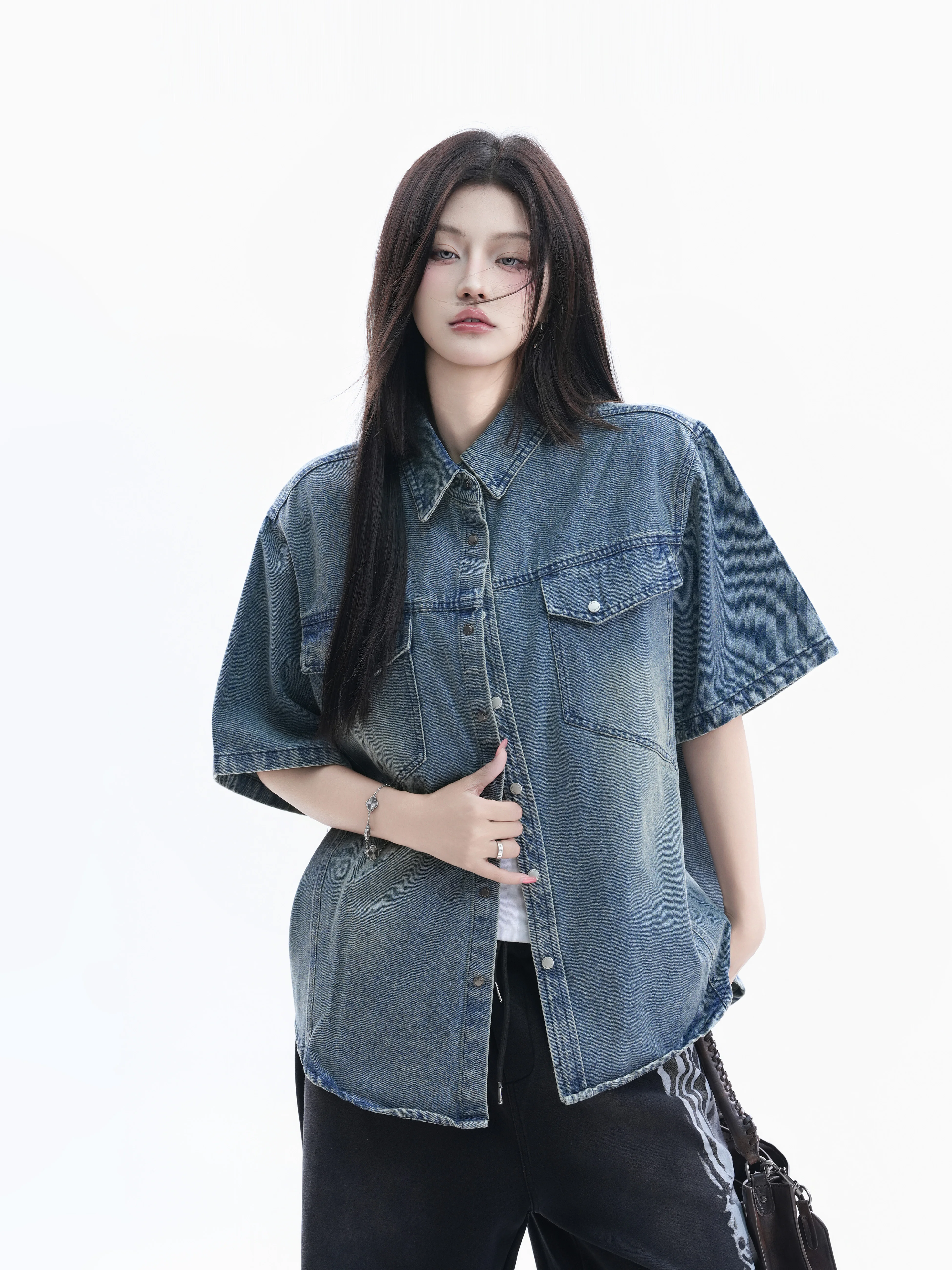 

Washed Denim Loose Women's Shirt Metal Button Casual Style Cotton Blend Short Sleeve Casual Shirt for Couples Small Ball Ball