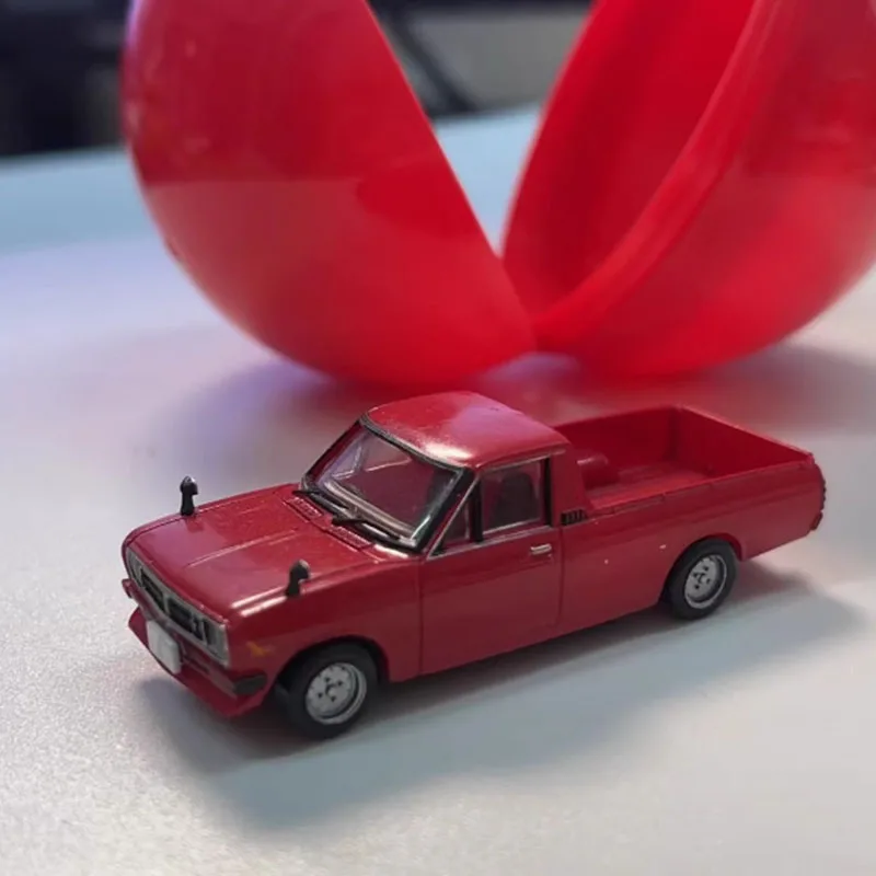 AOSHIMA 1:64 Scale Pickup Twist Egg Truck Simulation Car Model Static Collection Decorated Holiday Toy Gift