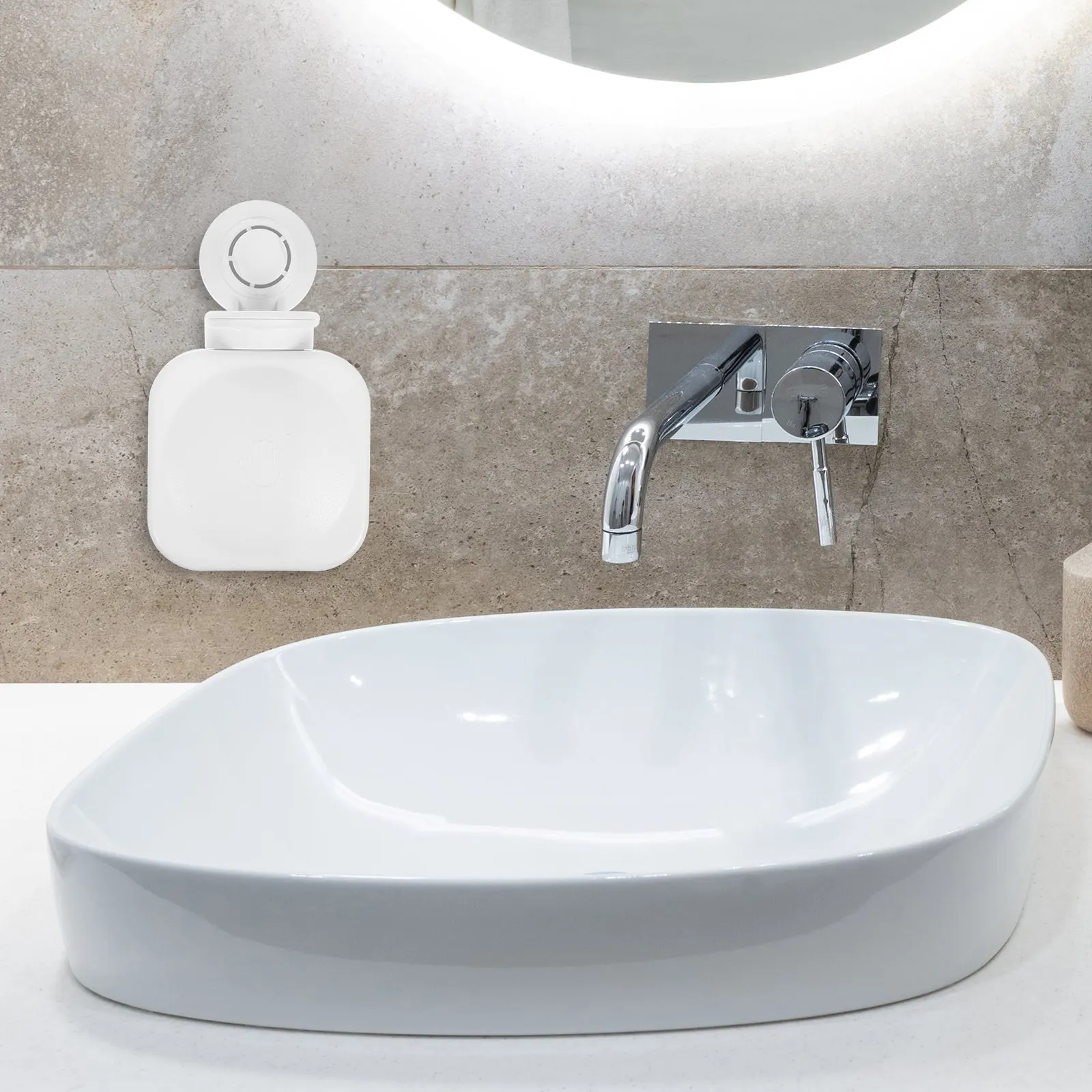 

Настенный дозатор для мыла на присоске без следов, белый, легко заправляемый, для шампуня, кондиционера, жидкого мыла, аксессуар для ванной комнаты