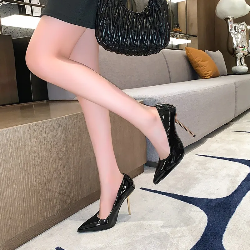 2025 New Women's High Heels Auto Show Metal Heels and Singles Temperament Pointed Toe Black Singles Women