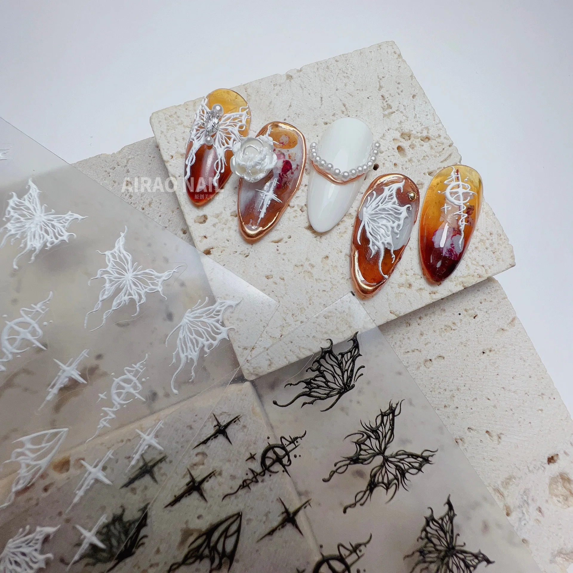 Autocollants adhésifs pour ongles dorés et argentés, motifs papillons, de haute qualité, décorations pour Nail Art, Design T-2559