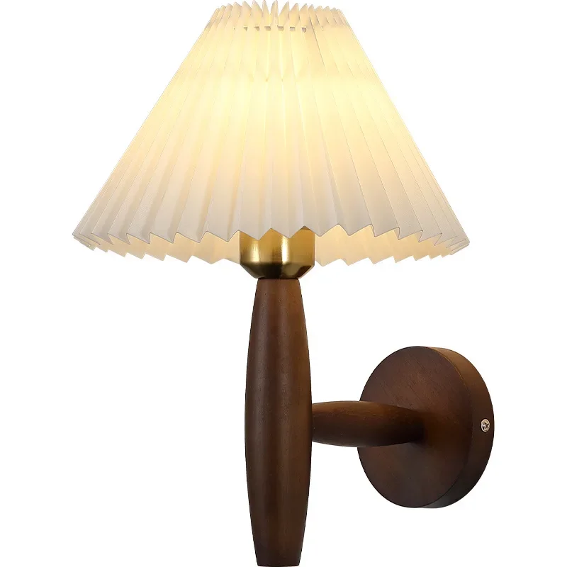 

Solid wood wall lamp Nordic ins Internet celebrity girl warm eye protection Japanese wabi-sabi retro bedroom bedside lamp