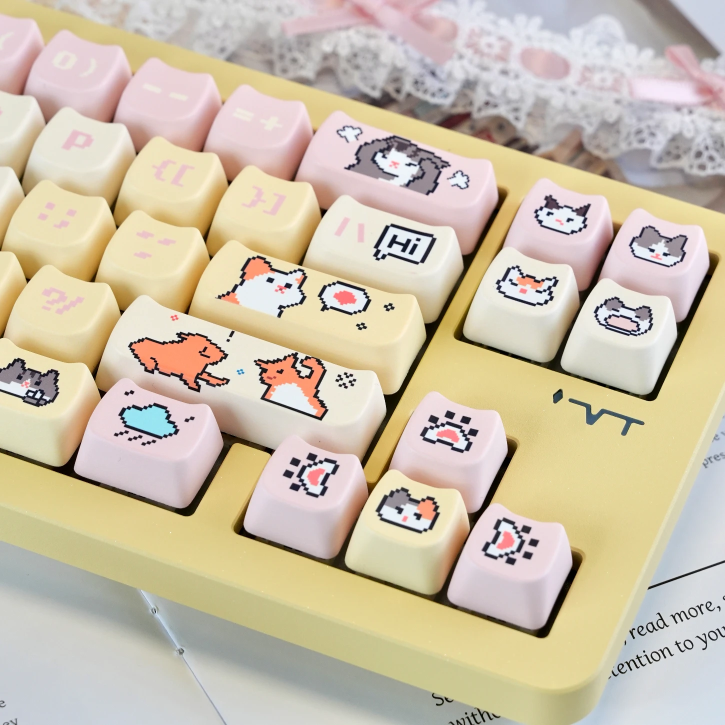 

Cute Type Keycap, MAO Cherry Pet Keycap Set, PBT, Customized, Cat and Dog, 132 Keys Suitable for Wooting Mechanical Keyboard