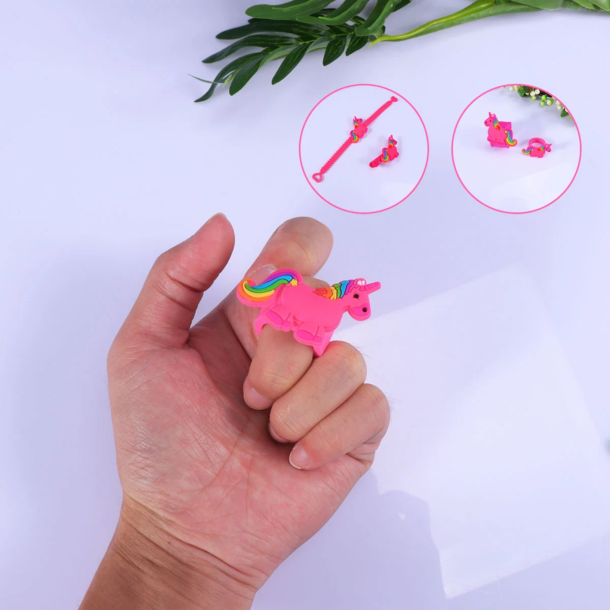 4pcs Cartoon Unicorn PVC Ring Bracelet Hair Ring Kids Playing Red kids bracelet cartoon ring