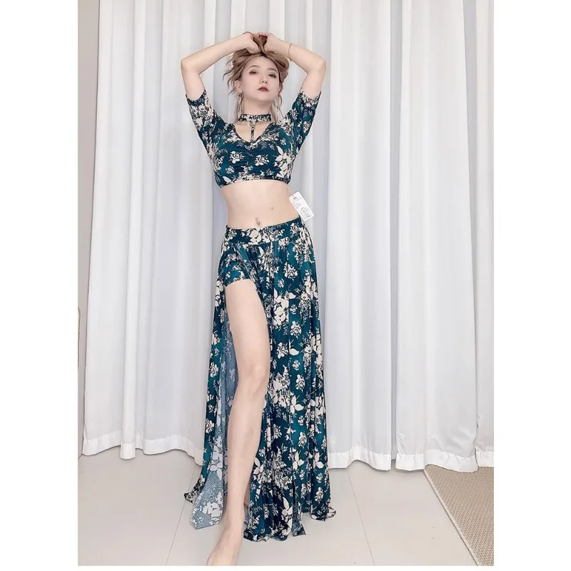 Trajes de dança do ventre personalizados vestido de prática 2025 novo conjunto vermelho e azul pit stripe impresso grande balanço saia conjunto dança oriental