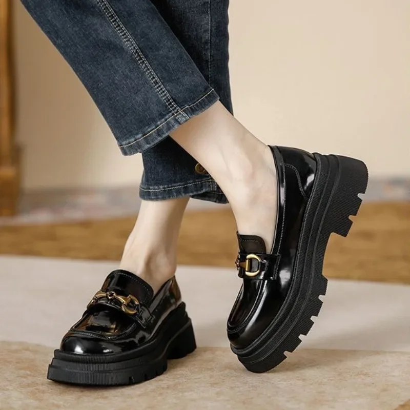 Casual Woman Pumps With Medium Heels Square Shoes For Women Wholesale Quick Delivery Social Promotion Hot On Offer Summer 2024 A