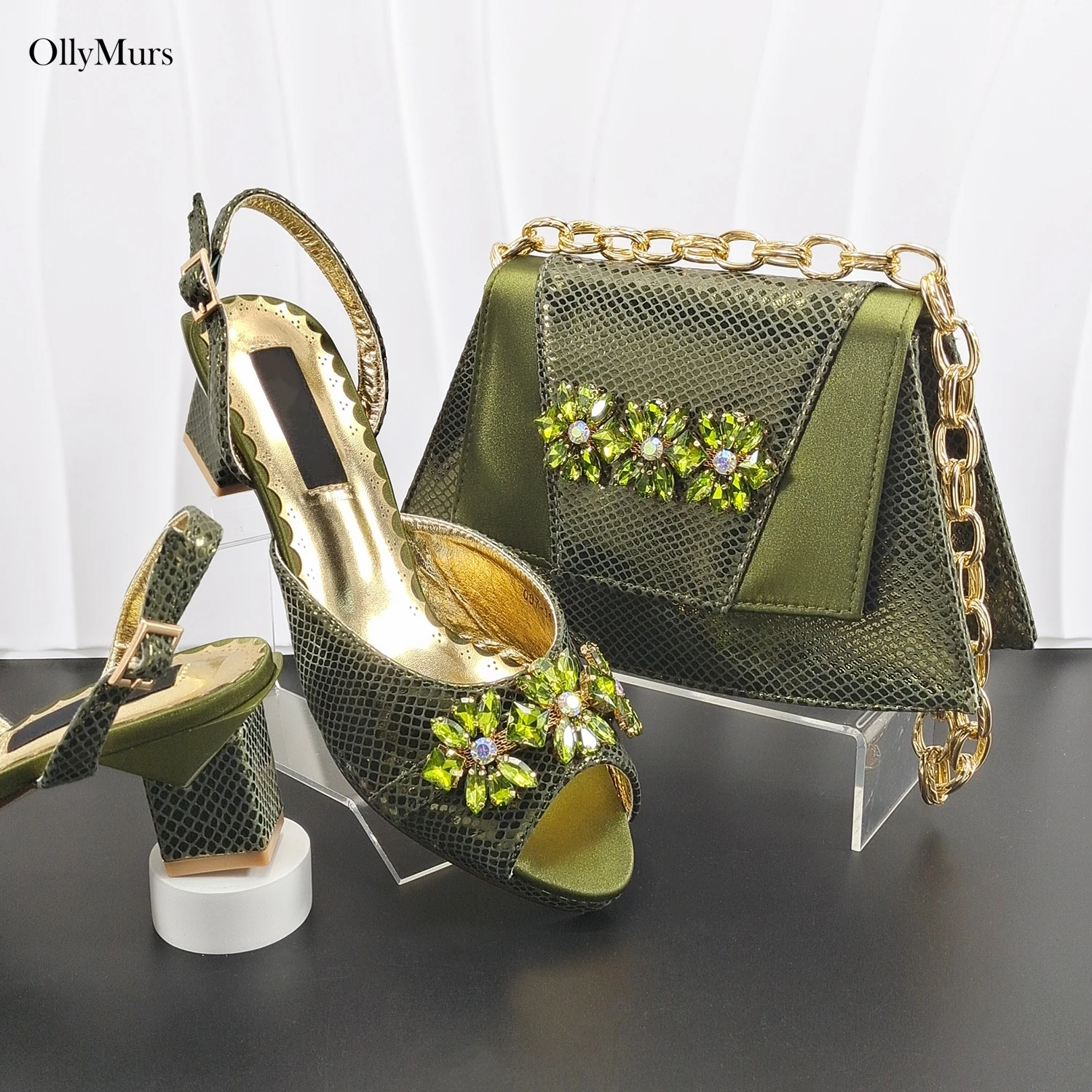 Sandali eleganti da donna di a - Women Bags And Shoes recensione e prezzo