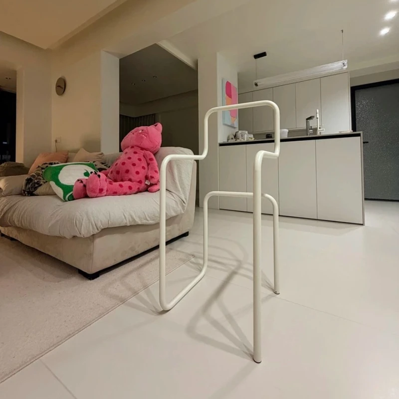 

Modern Creative Metal Coat Stand Minimalist Floor Hat Scarf Rack for Hotel Vintage Clothes Tree for Entryway Towel Organizer