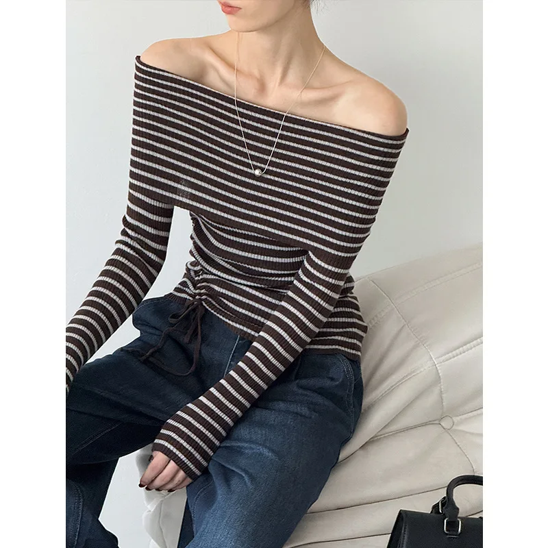 Pre-autunno New Light Mezza spalla T-shirt a maniche lunghe a righe Autunno da donna Dimagrante Top monospalla