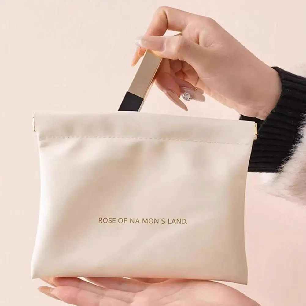Mini Automatic Spring Open Silicone Storage Bag Portable Makeup Pouch Waterproof Earphone Charger Cord Organizer Bag