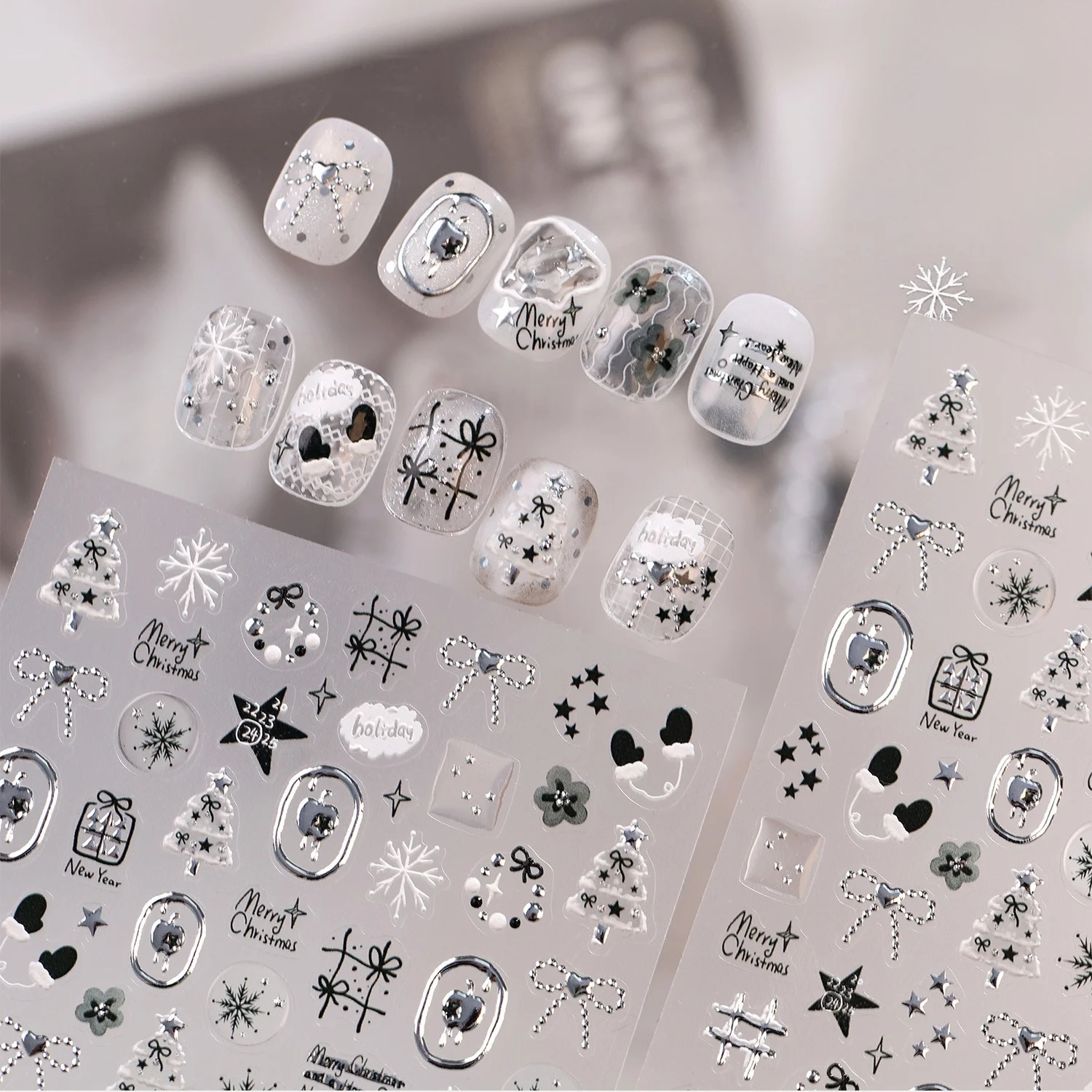 Silberne Metall-Umriss Weihnachtsbaum Schneeflocke Schleife Stern Herz Rahmen Frohe Weihnachten Luxus 5D Nagelkunst-Aufkleber Selbstklebende Abziehbilder