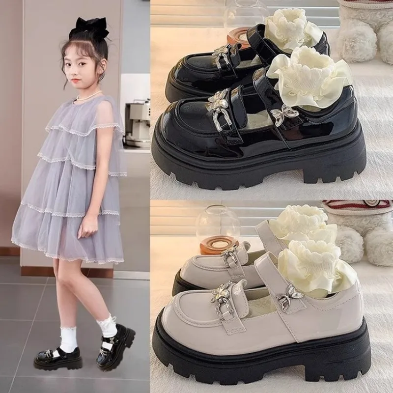 

Женские туфли на платформе в английском стиле для весны и осени 2026 года. Туфли Мэри Джейн для вечеринок.