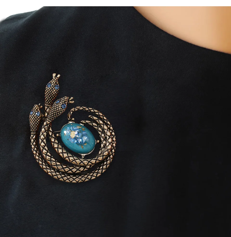 Personalized Medieval Vintage Three-headed Snake Brooch Creative Fun European Style Formal Coat Pin Accessory Corsage