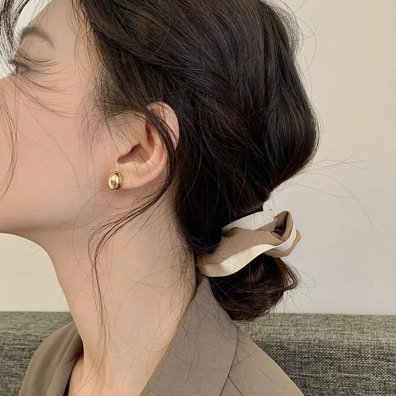 

S925 Silver Needle French Women's Gold Bean Earrings, New Fashion Jewelry Small Gold Earrings, Couple Gift Women's Earrings