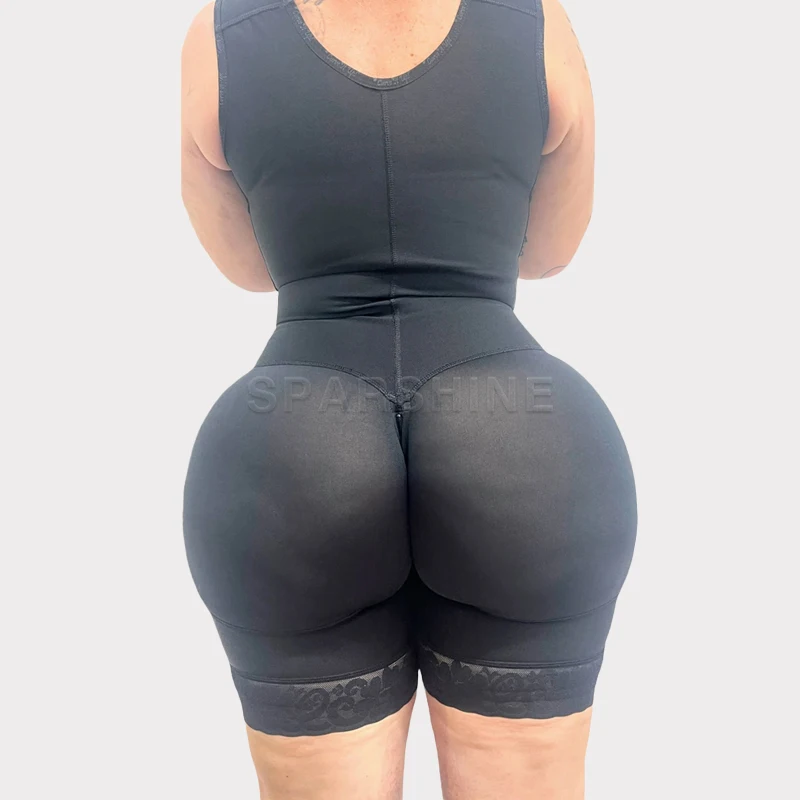 Lace Body Shaper with Front Closure, Hips and Butt Closure, Charming Curves, Elastic Mesh Fabric, Slimming Fajas, Body Shaper