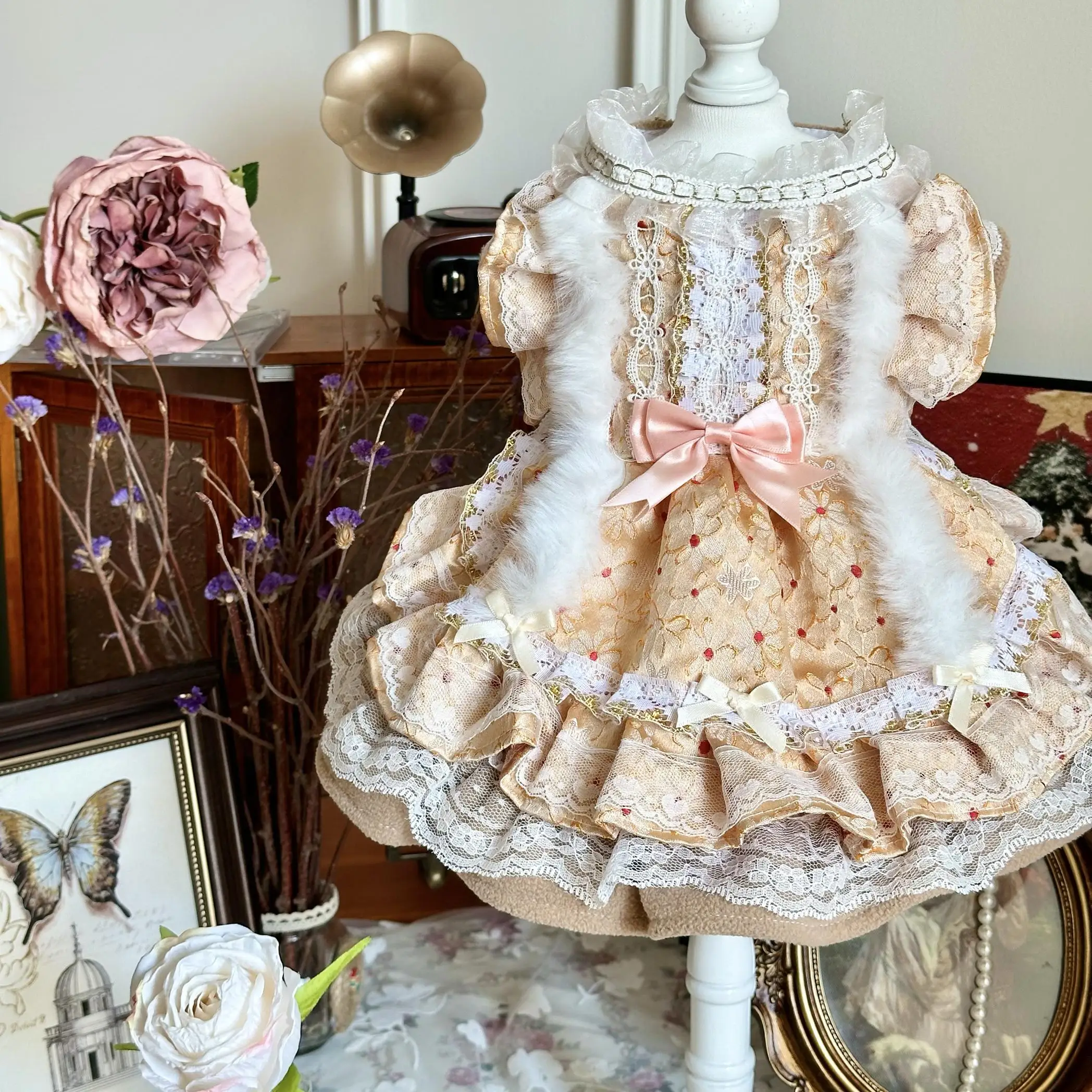 

Cotton Satin Pet Dog Clothes Handmade Fine Chic Flower Embroidery Party Princess Dress For Small medium Dog Chihuahua Dog Coats