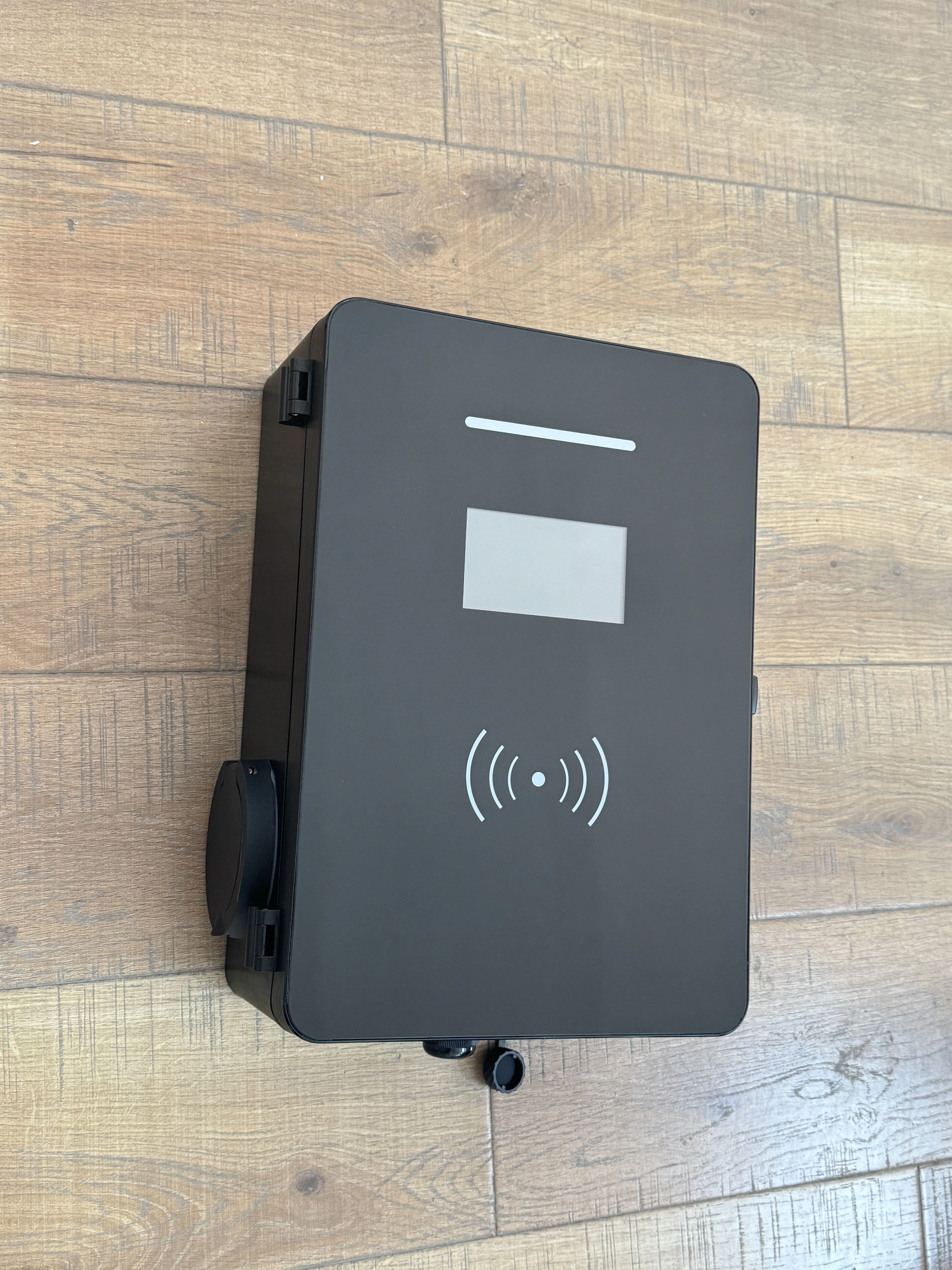 التجارية Ocpp Mennekes 32A 3 المرحلة 7kw 22kw 44kw مزدوجة بندقية Wallbox شحن كهربائي سريع EV محطات شحن مثبتة على الحائط