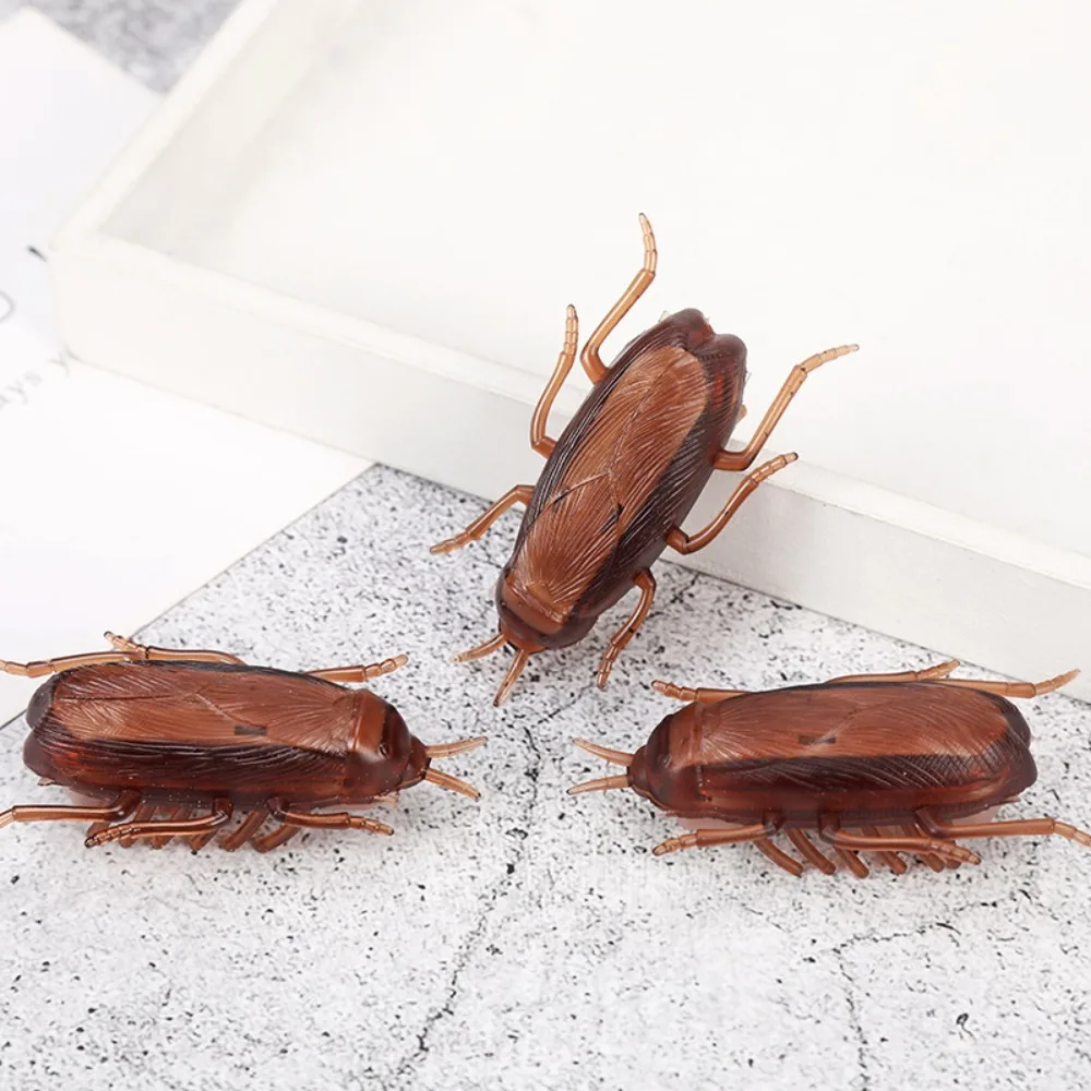 2PCS NEW Electronic Cockroach Toy Funny Interactive Play Toy Pet Cat Puppy Toys Battery Powered Novelty Gag Toys Kids Gift