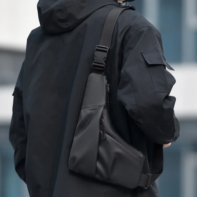 

New Triangle Crossbody Bag Water Resistant Large Capacity Chest Bag for Men Daily Use