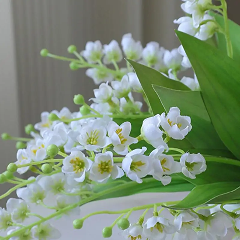 Lírio falso do buquê de orquídeas do vale, Flores brancas do sino, Flor de maio para a festa de casamento do jardim home, Wind Chime, 10pcs