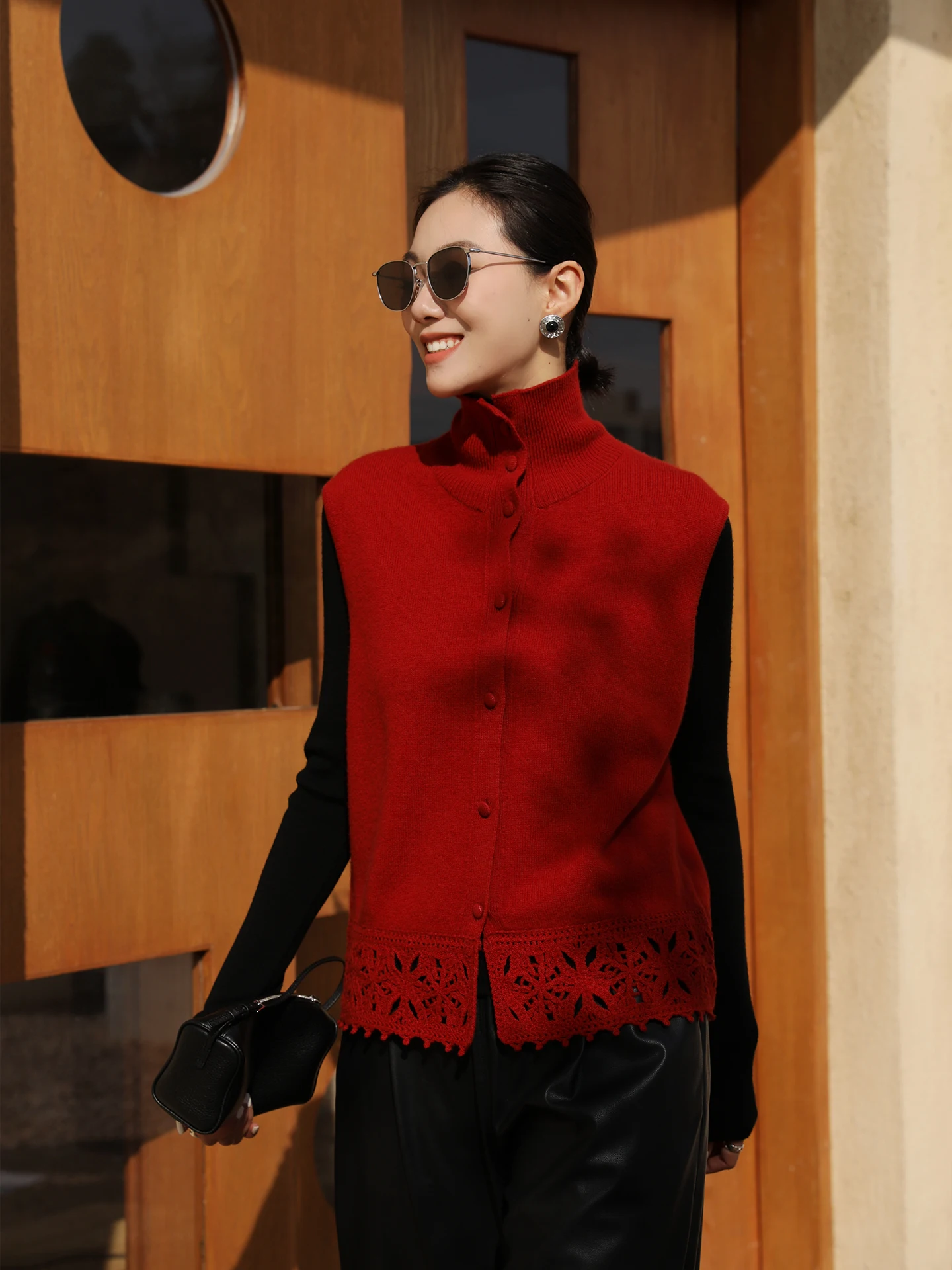 

Red High Collar Woolen Vest Women's Hook Flower Hollow Single Button Ele Vest Tank Top Spring New Sle Commute Sle