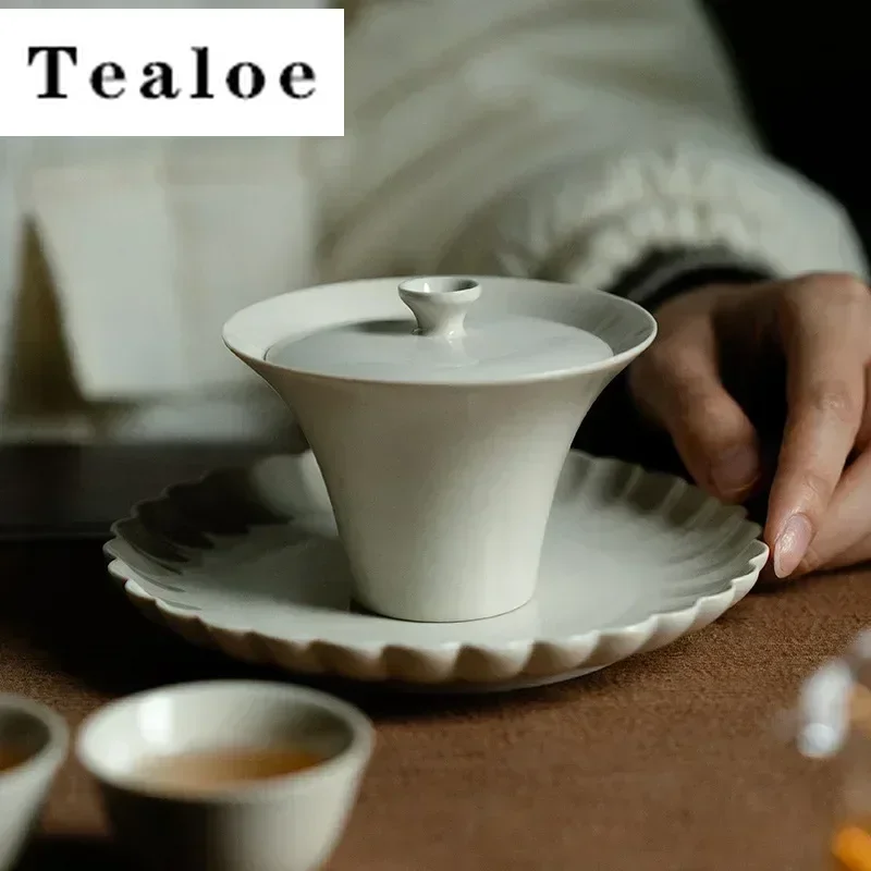 

135ml High-end Grass Wood Gray Gaiwan Retro Anti Scalding Tea Tureen Tea Making Cover Bowl Chinese Tea Ceremony Accessories Gift