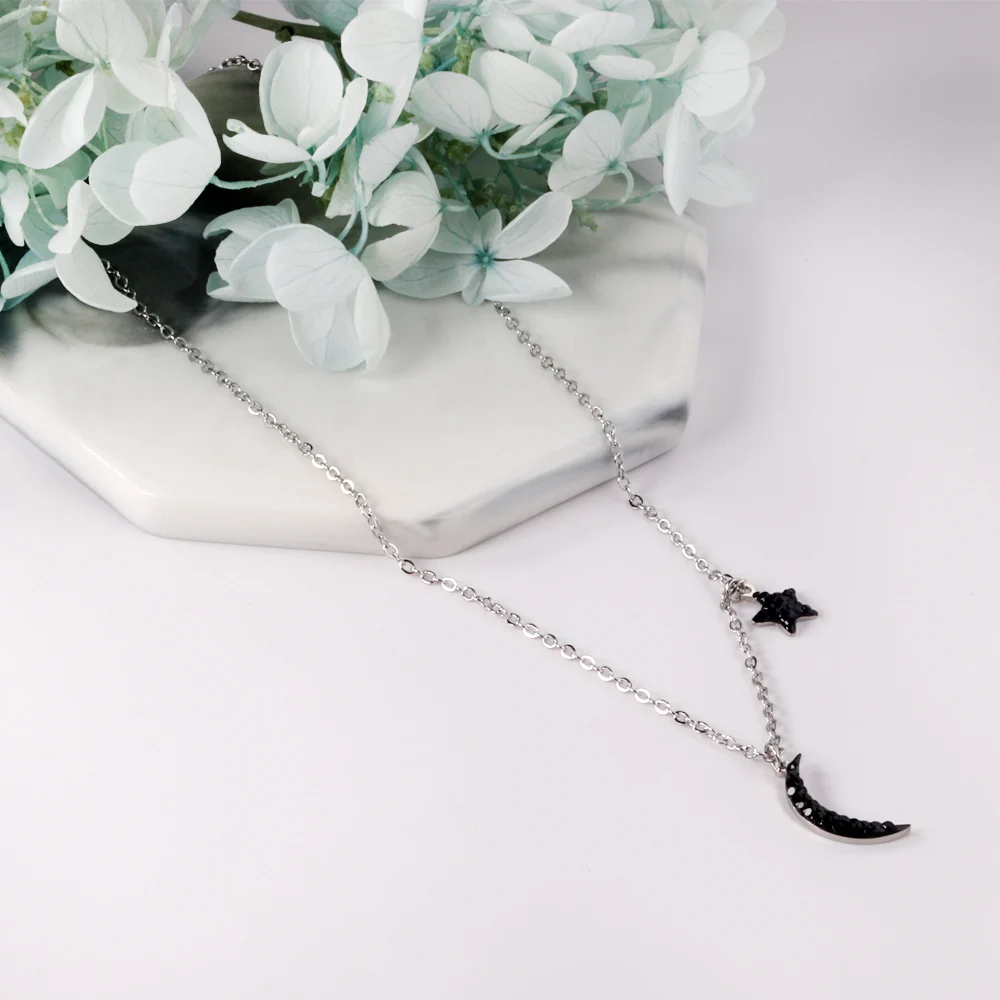 LUXUKISSKIDS Y2K Silver Color Star Pendant Necklace Rhinestone Minimalist Personalized Black Butterfly Charm Accessories On Neck