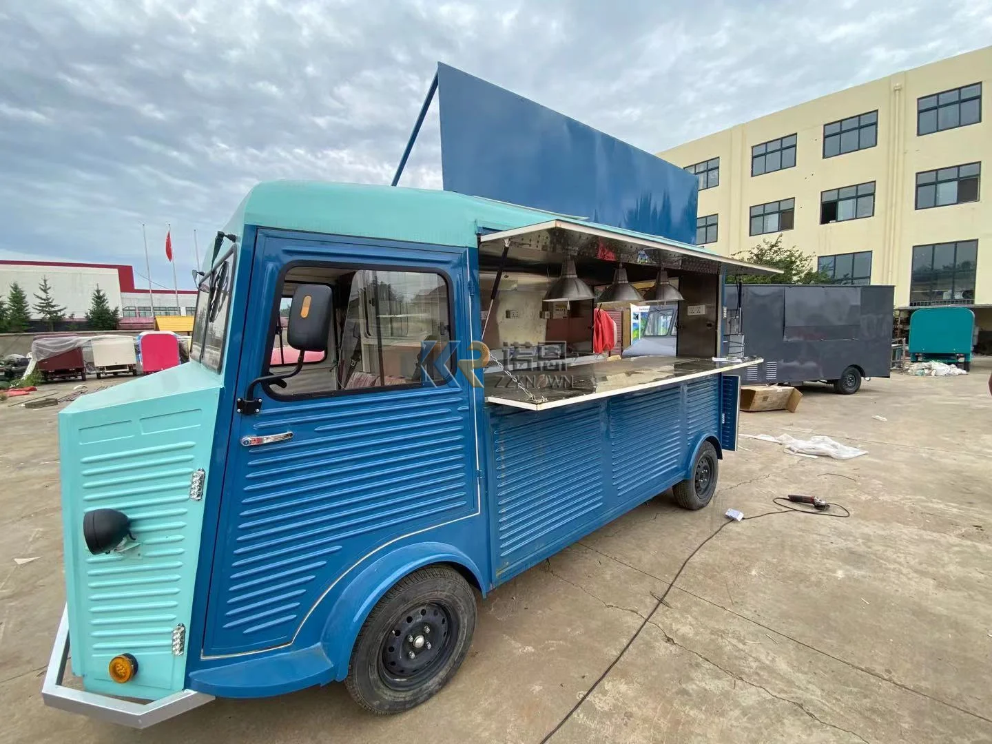 OEM Custom Street Food Vending Carts Mobile Fast Mobile Food Truck Van Ice Cream Cart Food Trailers Food Cart