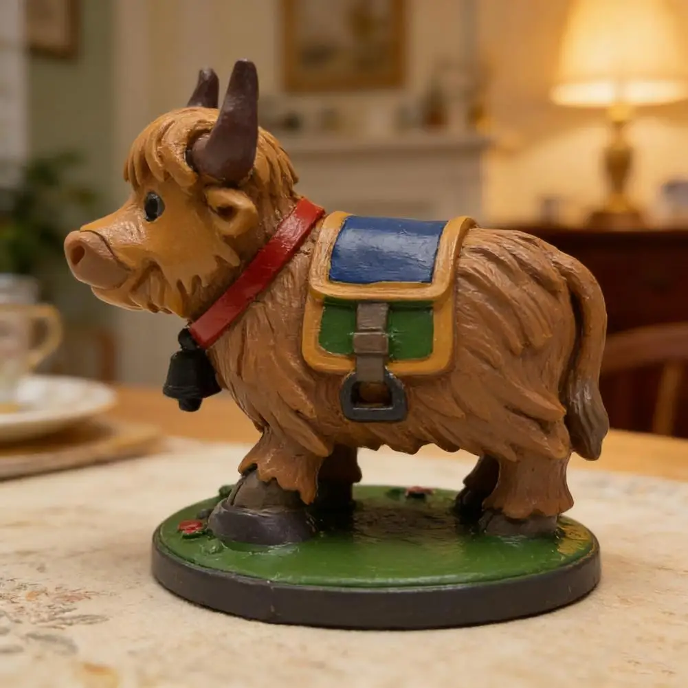 Highland Cow Ornament Highland Cow Table Centerpiece Hand-painted Highland Cow Figurine Resin Statue Cute Small for Room
