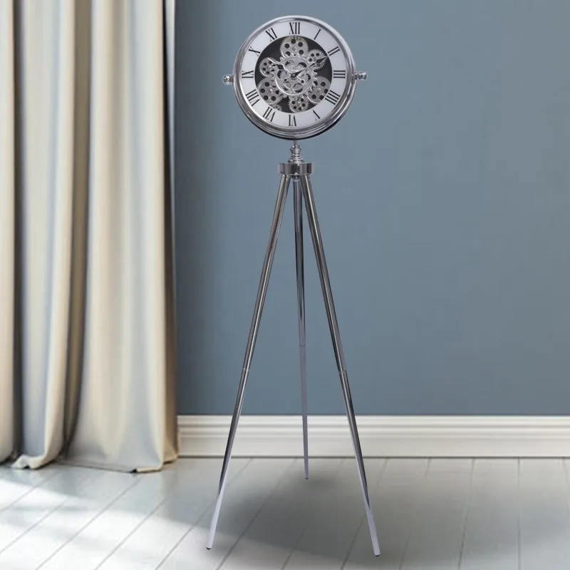 Modern Luxury Silent Desk Clocks Creative Fashion Light Living Room Triangle Table Clock Gear Running Personal Home Decor
