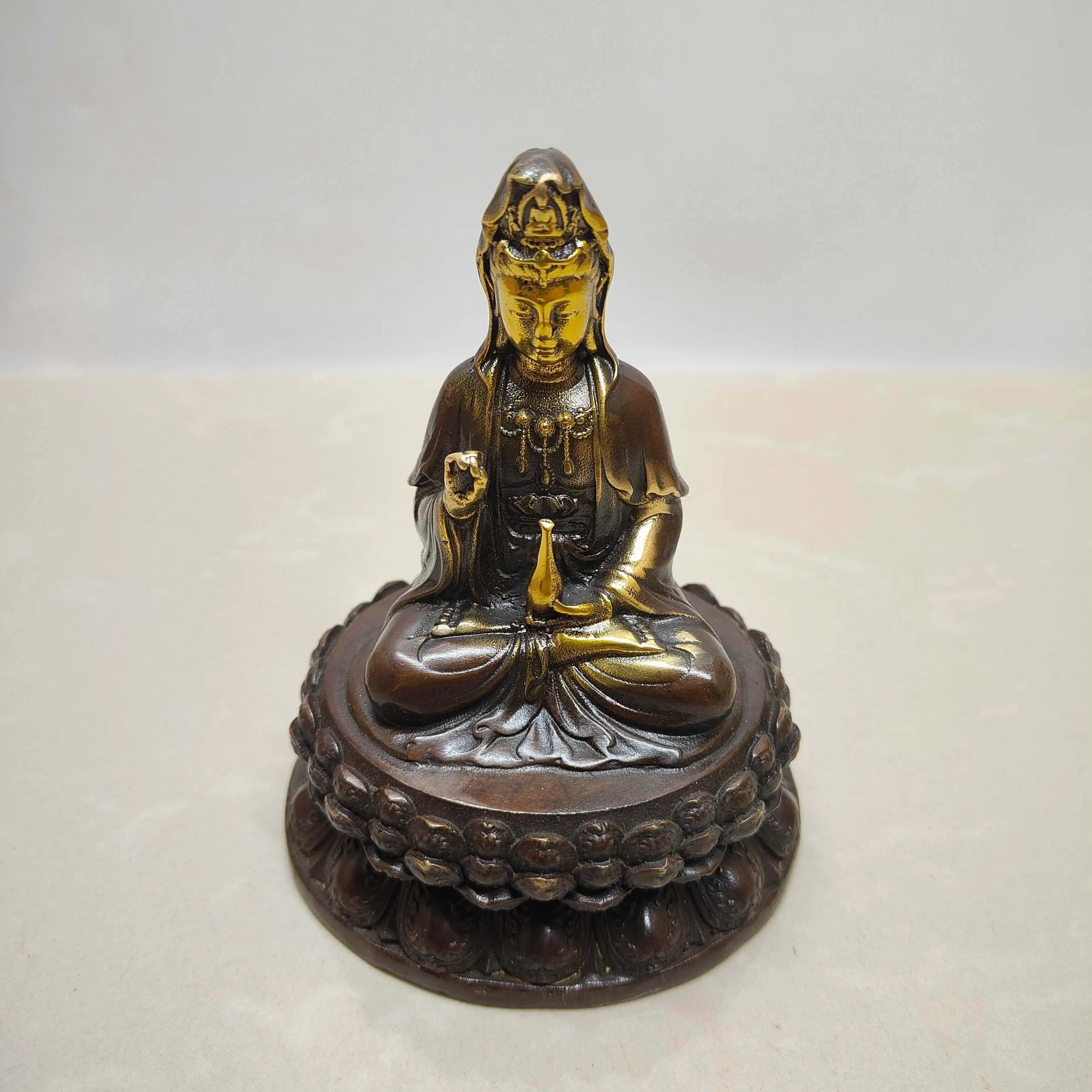 

Lotus Guanyin Statue Vintage Gilded Brass Imitation Purple Copper Kwan Yin Figurine Home Buddhism Decorative Craft