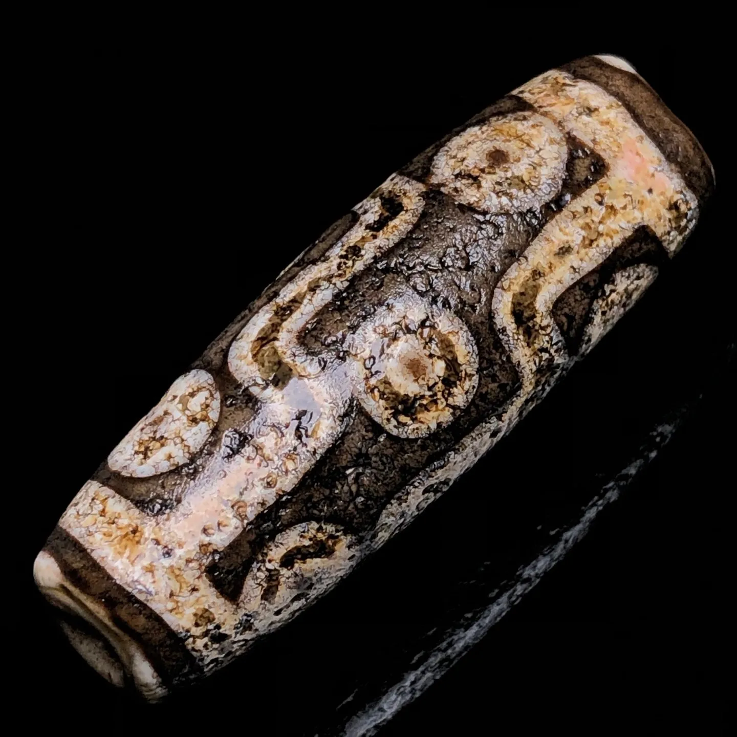 Rare Tibetan Buddhism Agate 9 Eyes Totem Dzi Bead Amulet Necklace Pendant G5071