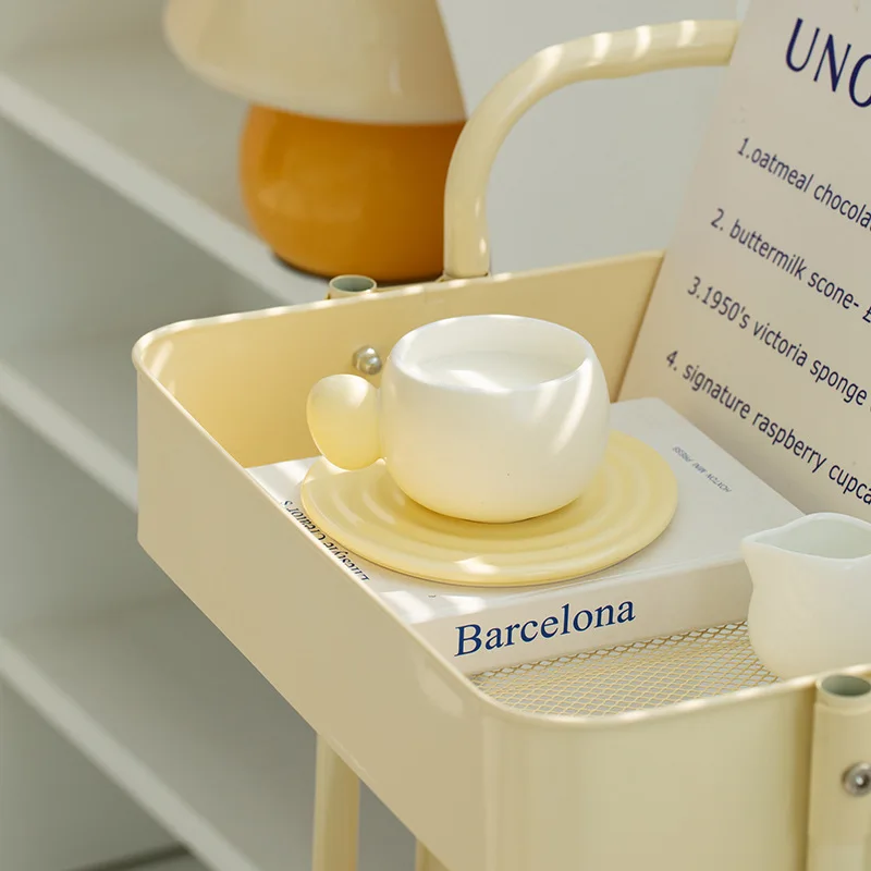 

Современная и простая керамическая кофейная чашка в стиле Ins, высокий уровень внешнего вида, кремовое блюдце, подарочная коробка кремового цвета Morandi