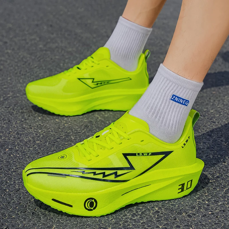 Herren-Laufschuhe, atmungsaktiv, bequem, stoßfest, Offroad- und Straßenlaufschuhe, rutschfeste Mesh-Schuhe, langlebig, leichte Outdoor-Camping-Laufschuhe, für alle Jahreszeiten geeignet, modische, lässige Wanderschuhe mit weicher Sohle – Detail 24