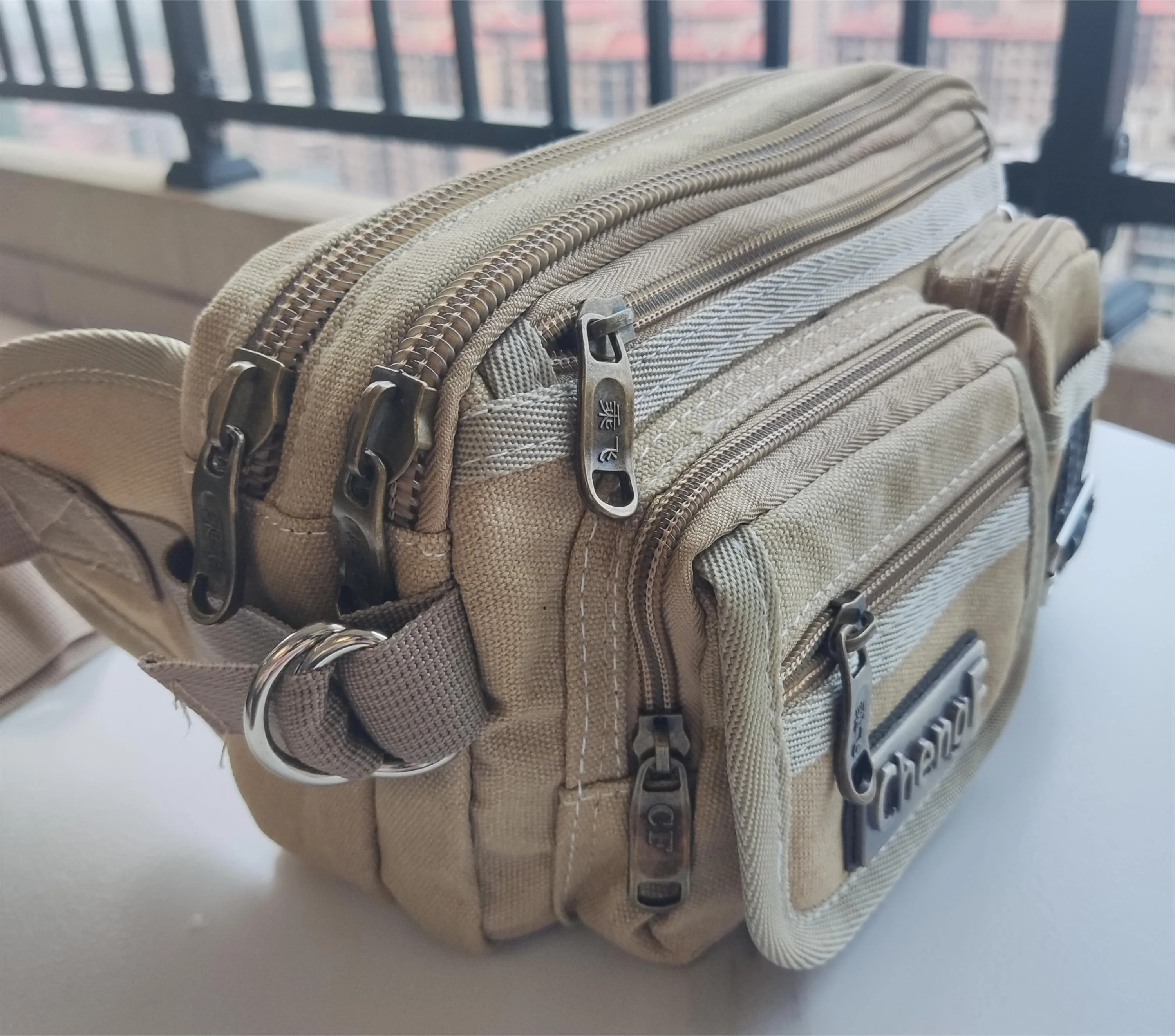 Vintage Canvas Bauchtasche mit mehreren Reißverschlusstaschen, verstellbarem Riemen, lässige Outdoor-Reise- und Fahrradtasche für Herren, für den täglichen Gebrauch – Detail 10