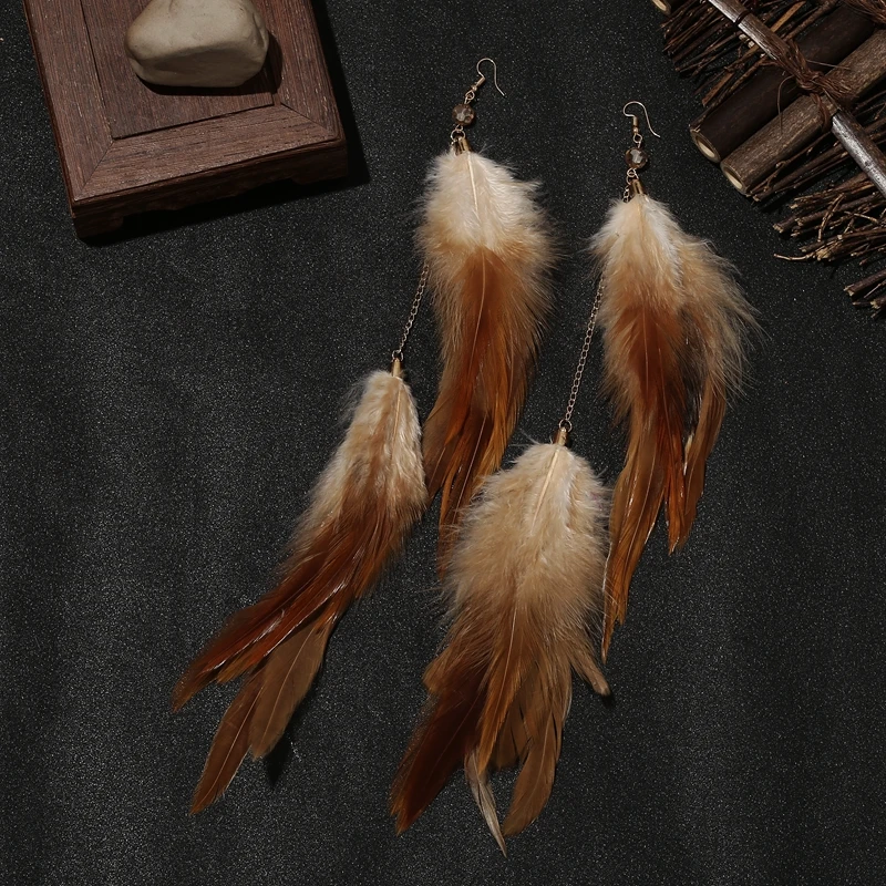 1 piece of Bohemian ethnic trendy Su long handmade feather earrings, earrings, fashionable holiday gift