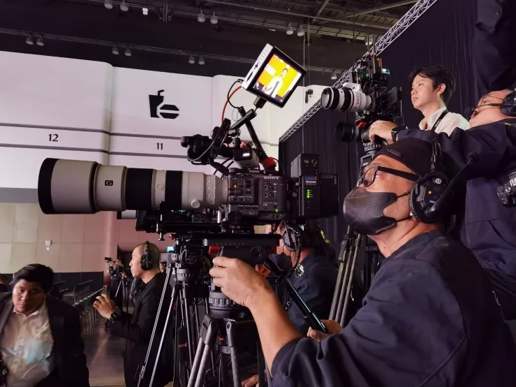

12G SDI to fiber broadcast live shooting EFP to fiber