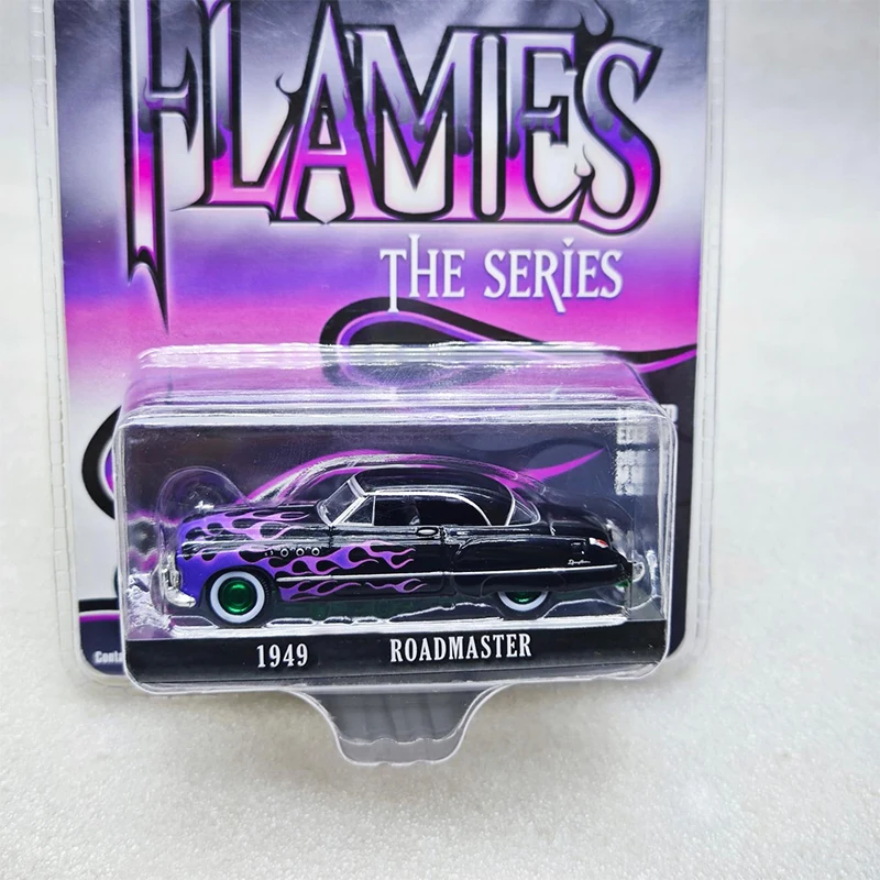 Greenlight 1:64  Flame Roadmaster Hardtop Black with Flames Green Machine Series Alloy Die Casting Model Collect Ornaments