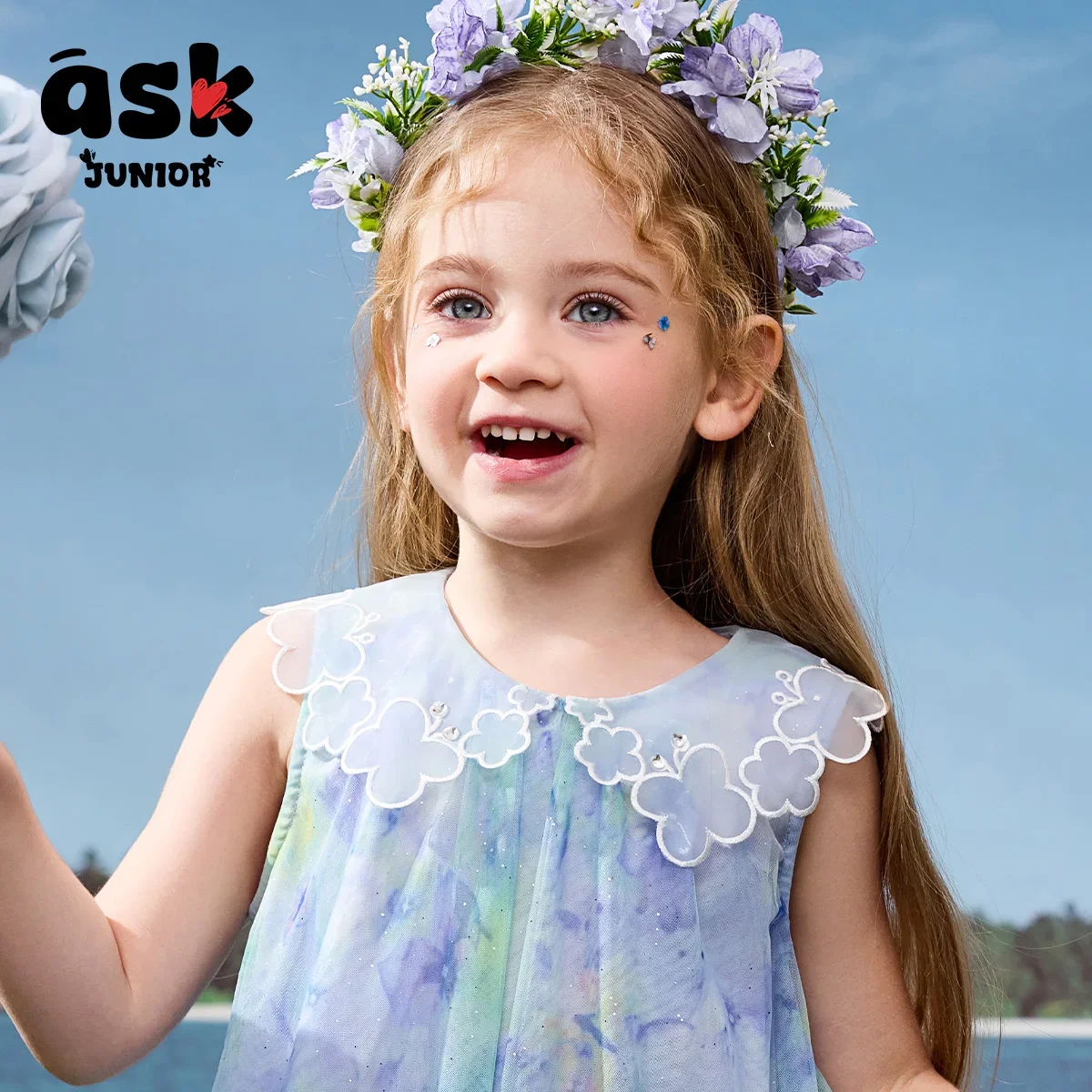 اسأل فستانًا صيفيًا متباينًا للفتيات الصغيرات متوسطًا وطويلًا