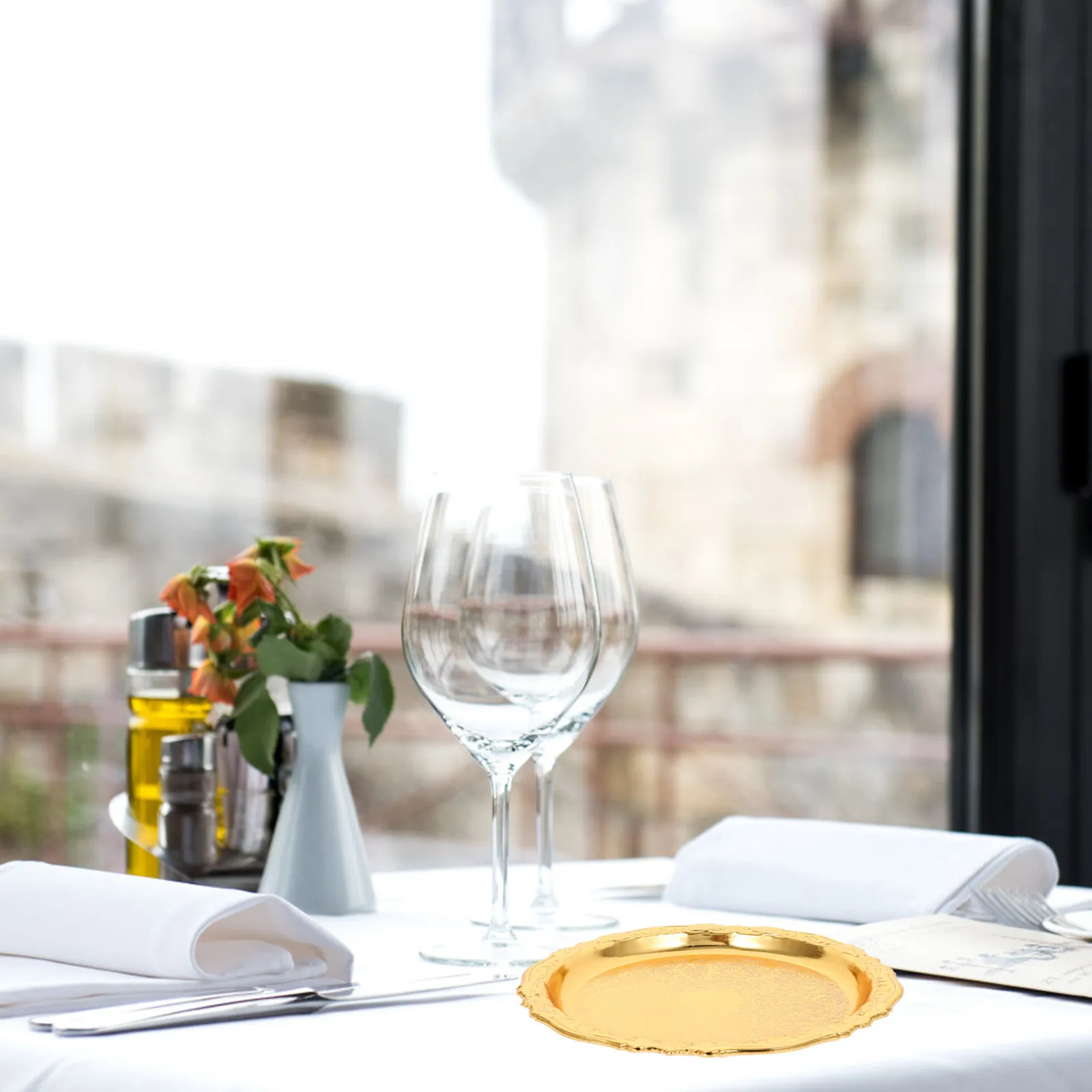 

Набор из 1 подставки под чашку из цинкового сплава с резным узором, термоизоляционный коврик для столовой, гостиной, ресторана, стильная металлическая подставка для напитков