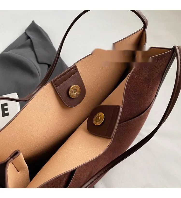 FOUR ONE large capacity women's versatile new single shoulder bucket bag, popular commuting tote bag this year_voghion.com