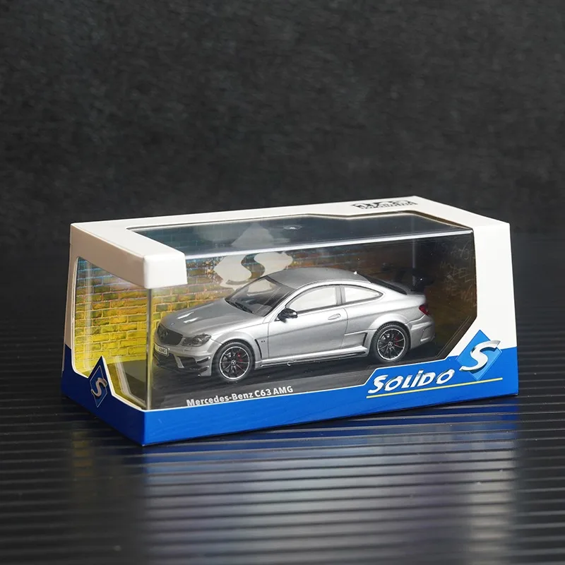 1:43 Scale C63 AMG 2011 Alloy Car Model Decoration Collection Ornaments