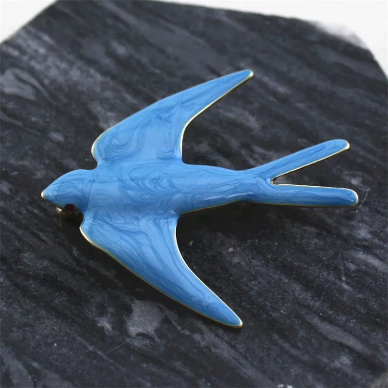 Enameled Blue Swallow Brooches Women Alloy Animal Bird Pin Clothing Accessories