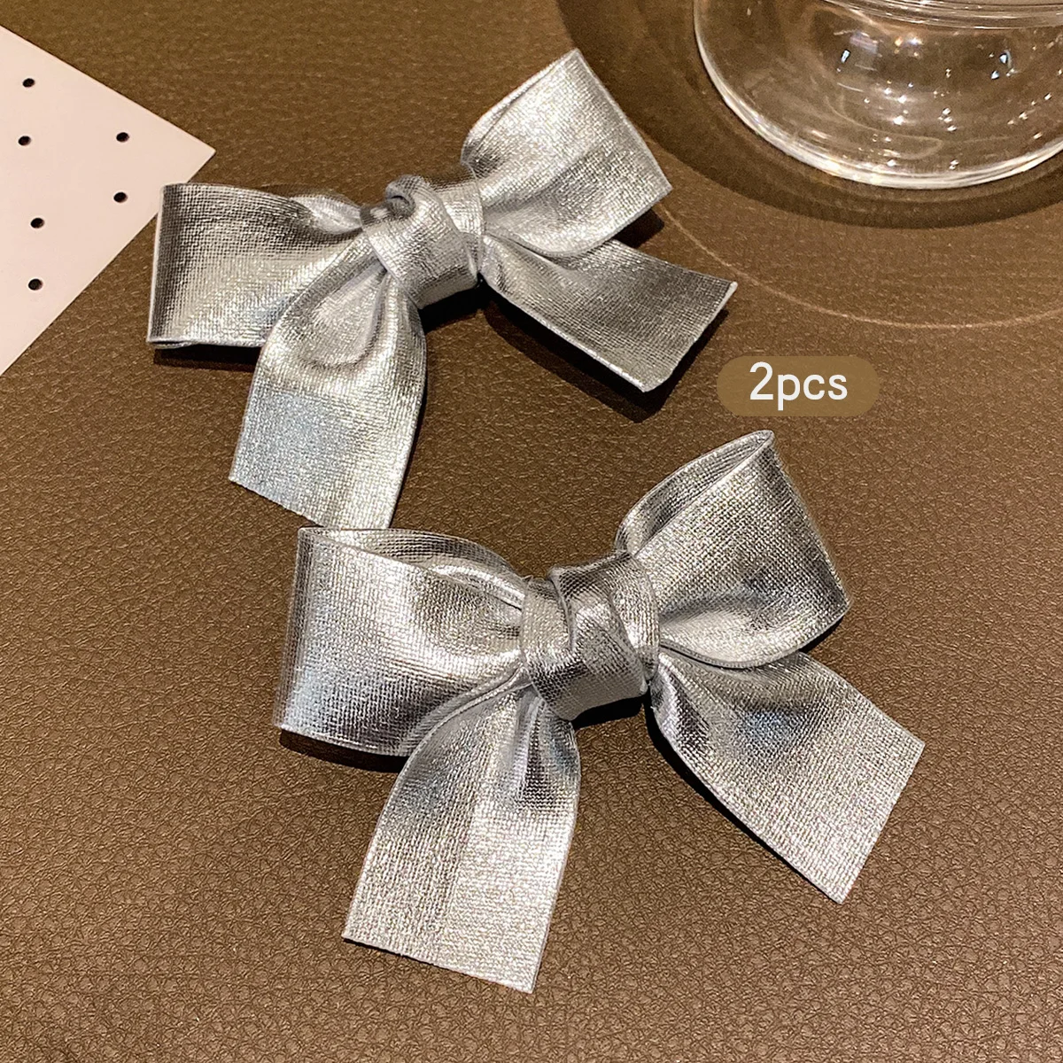 2 silver bow hair clips, fashionable and sweet style hair accessories suitable for daily use