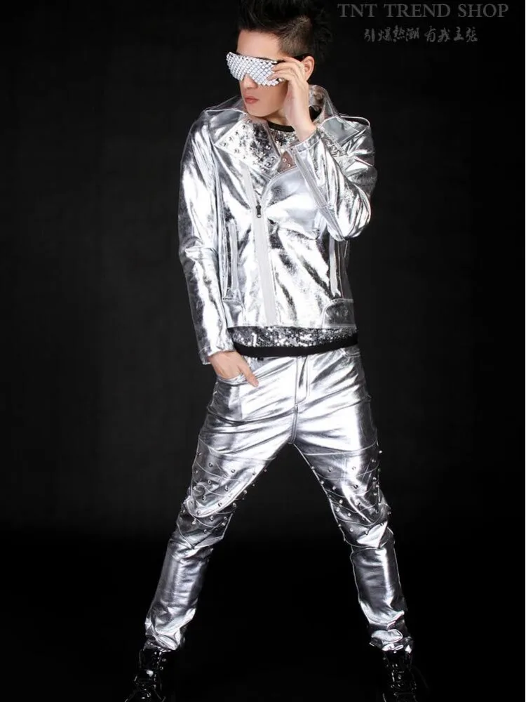 Nuovi uomini moda Plus Size rivetto giacca in pelle argento Hip Hop Rock abbigliamento in pelle moto pantaloni cantante maschile costumi di scena