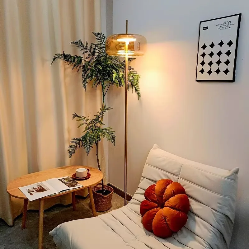 

Designer model room hotel decorative floor lamp modern light luxury glass master bedroom living room floor lamp advanced sense